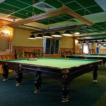 Pidkova Hotell Rivne Exteriör bild