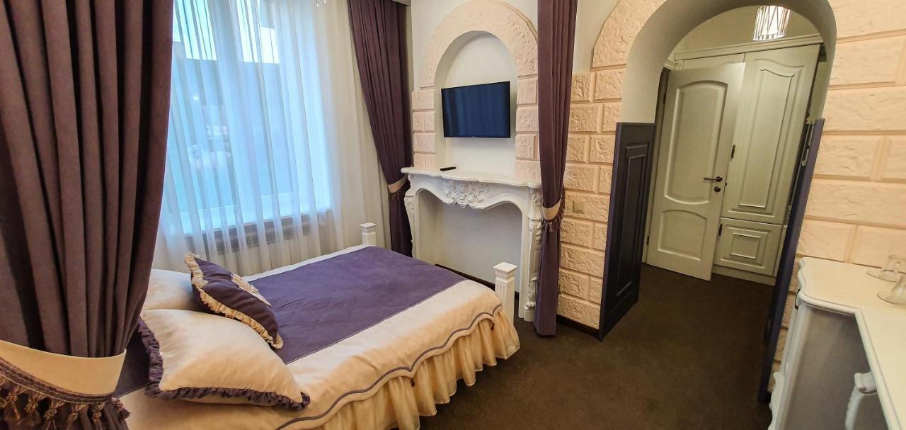 Pidkova Hotell Rivne Exteriör bild